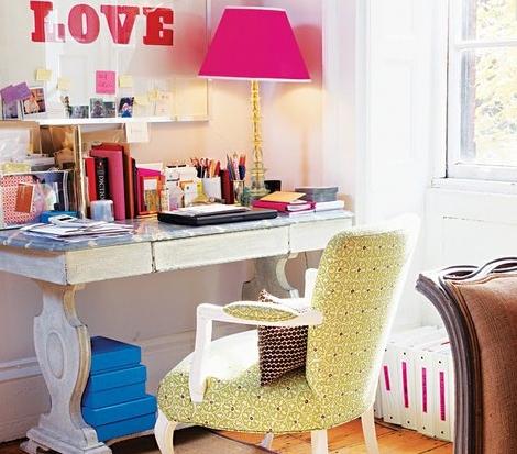 feminine-office