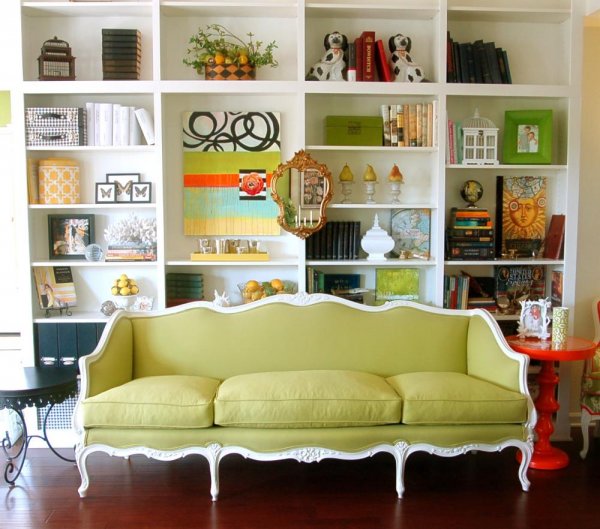 furniture-simple-refreshing-white-green-living-room-design-ideas-with-nice-comfortable-sofa-and-cool-minimalist-white-bookshelf-decorated-with-lovely-classic-gold-mirror-multifunctional-bookcase-desig