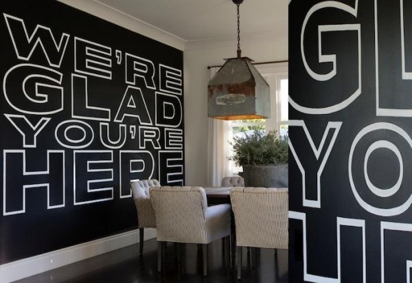 700_diane-keaton-dining-room-writing