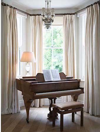 bay-window-decorating-ideas-9