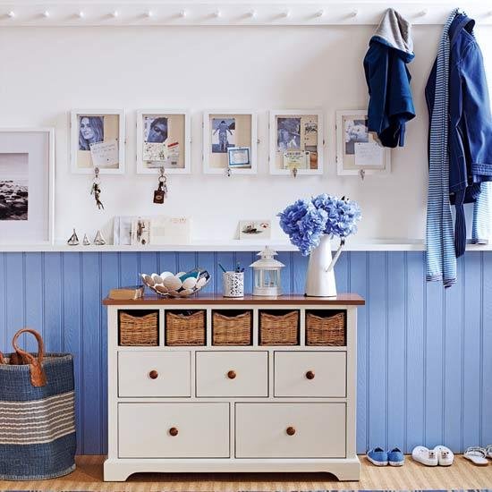 1-hallway-colour-schemes-ideas-blue-hallway