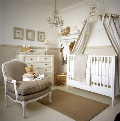 cream-nursery-via-customnurseryart_blogspot