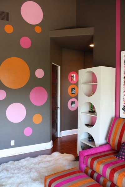 10-Contemporary-grey-gray-pink-orange-kids-room-gorls-bedroom-circle-spot-decor